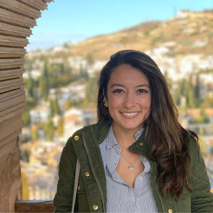 Meet your Posher, Valentina